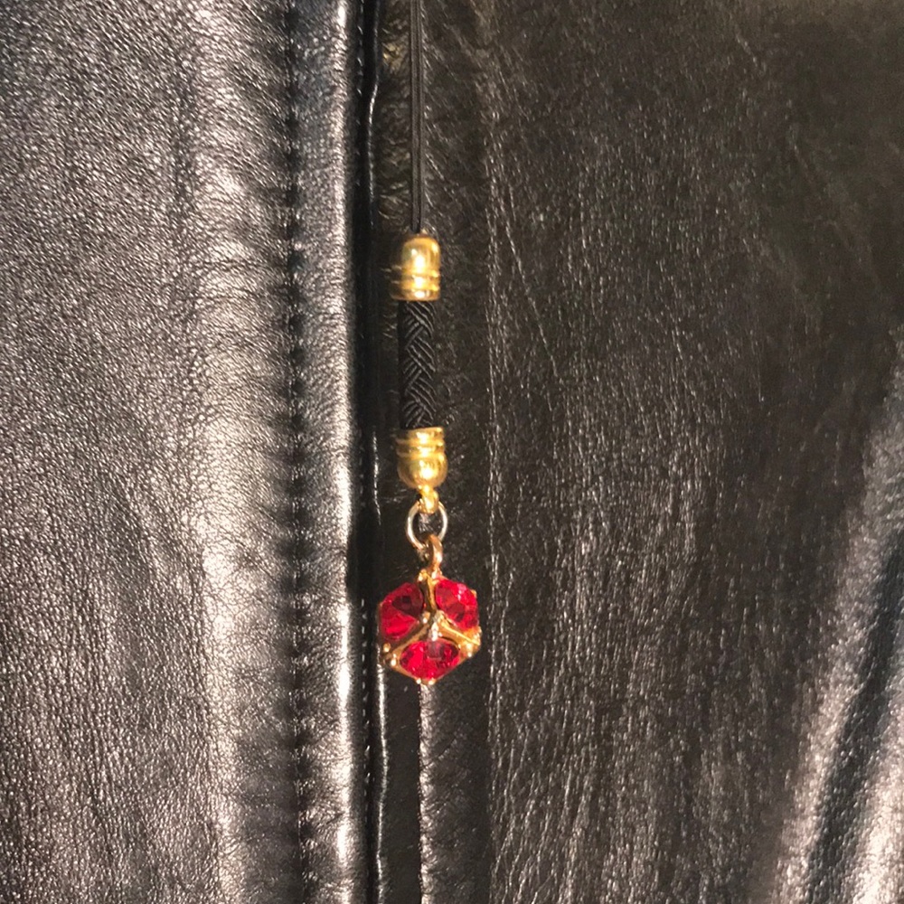 Beautiful Handmade Lambskin Leather Jacket - Picture 2 of 4
